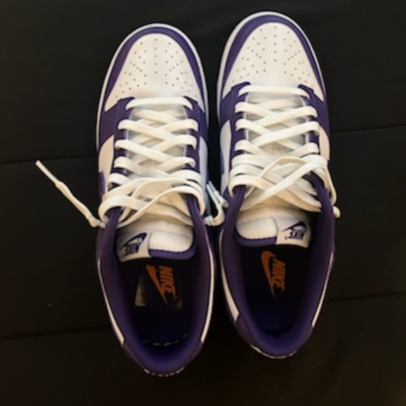 Nike Dunks - Picture 2 of 7